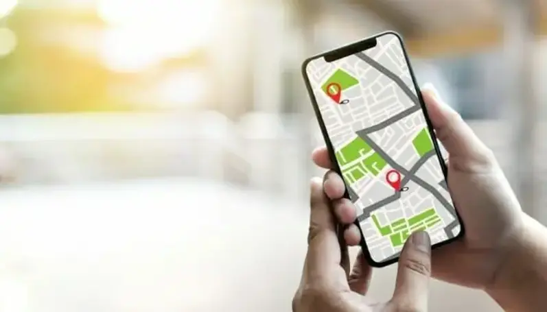 Cum afli dacă cineva îți urmărește locația prin aplicații fără să-ți dai seama?